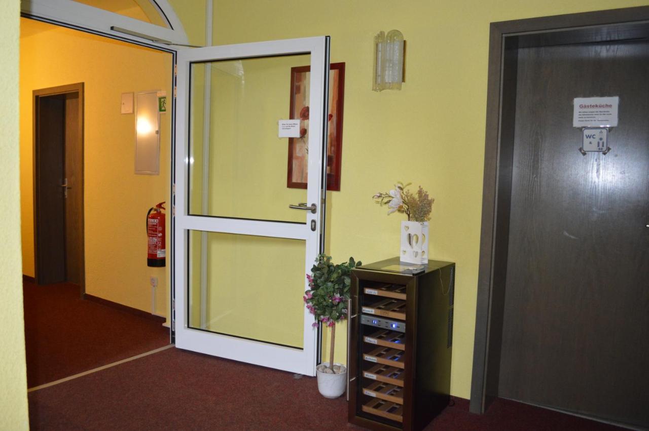 Pension Tiffany Chemnitz Exterior photo